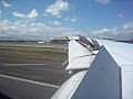 UnitedAirlinesBoeing777200landingHonoluluInternationalAirportHNLfromChicagoOhareORD