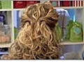 StylingCurlyHairwithPins