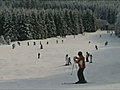 WinterfreudenimHarzSkifahrenunterblauemHimmel