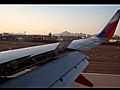 SouthwestAirlinesBoeing737700LandingintoPhoenixSkyHarborInternationalAirport
